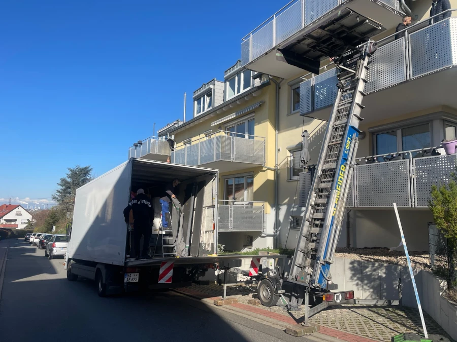 Schneider Umzüge und Transporte _1