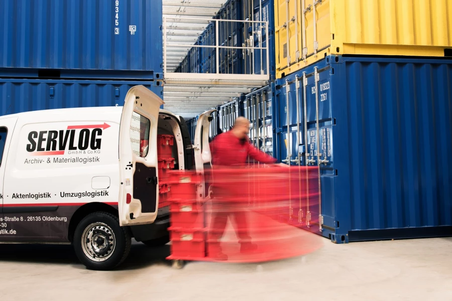 SERVLOG GmbH & Co. KG_1