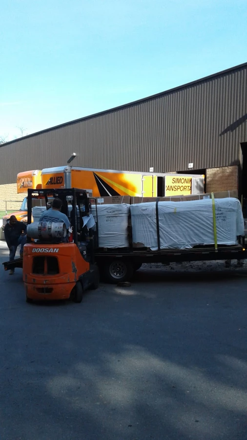 Simonik Transportation & Warehousing_4