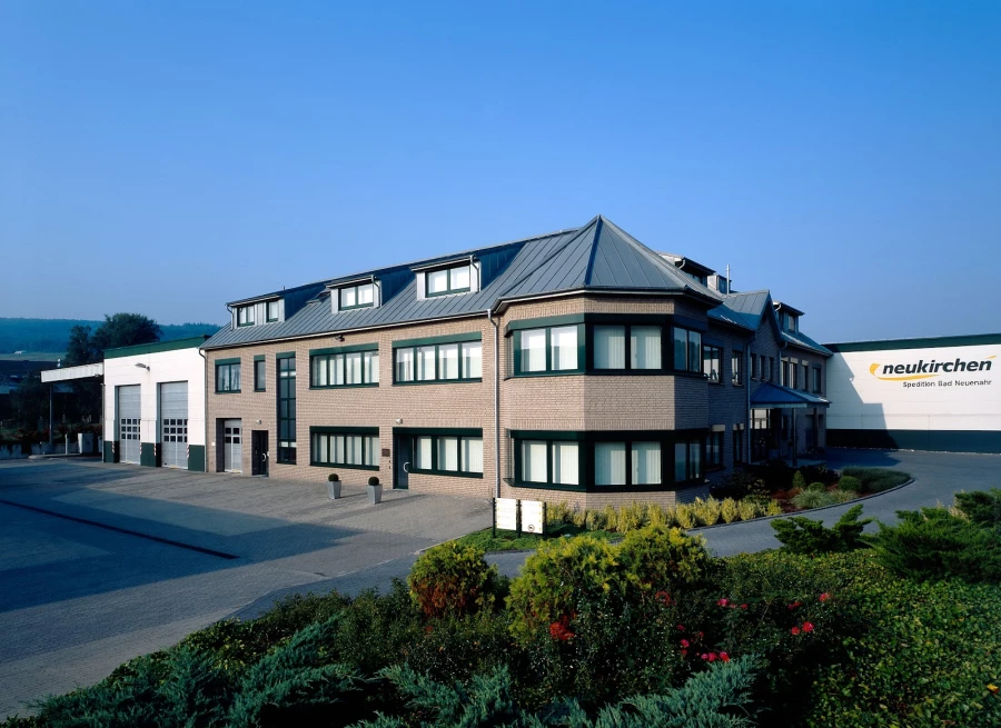 Spedition Josef Neukirchen GmbH_1