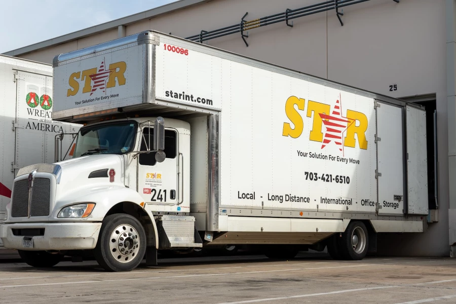 Star International Movers_1