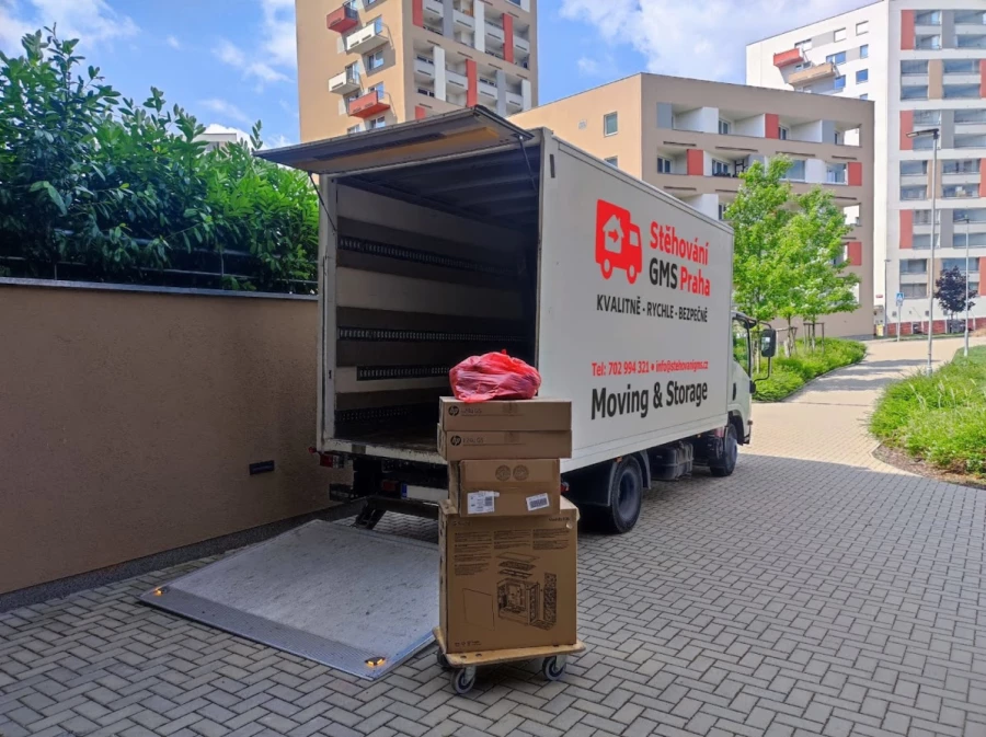 Stěhování GMS Praha_3