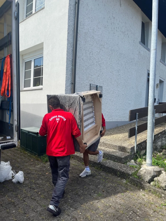 Suisse Umzug AG_3