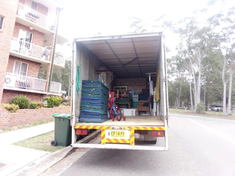Sydney Domain Furniture Removals_3