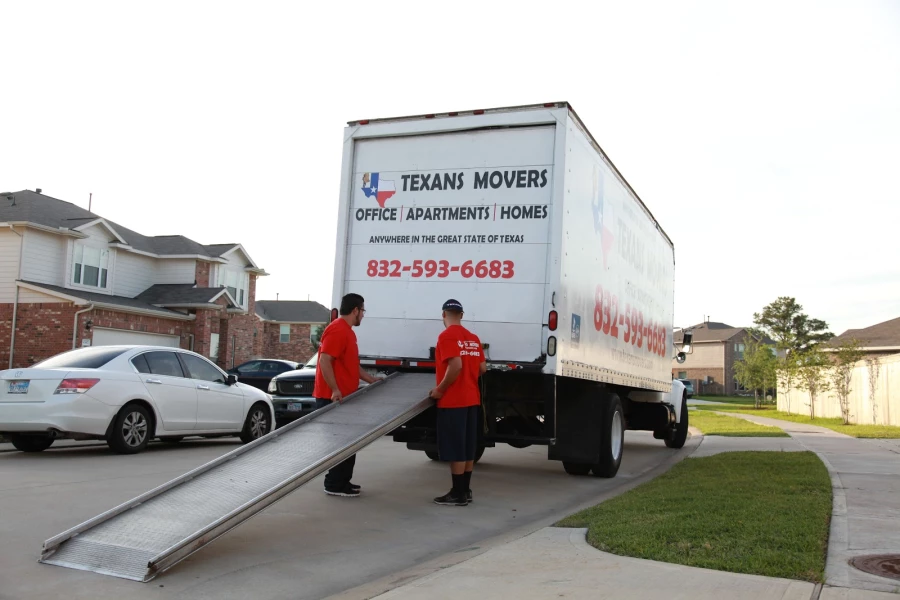 Texans Movers LLC_3