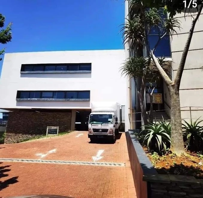 Titan Removals and Logistics_5