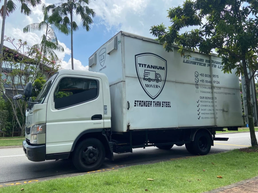 Titanium Movers & Logistics_1