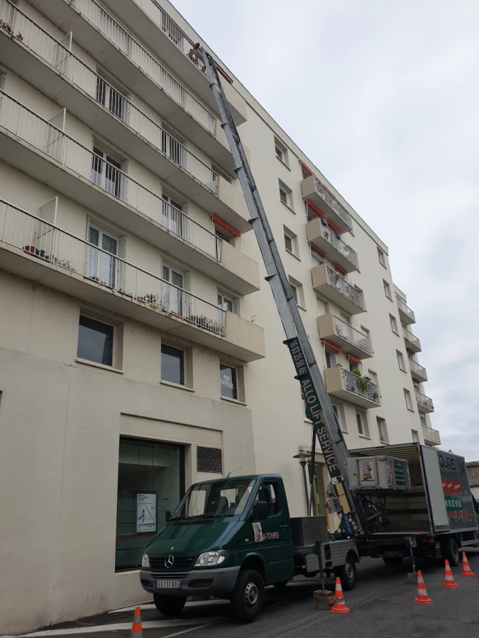 Tours Déménagements_1