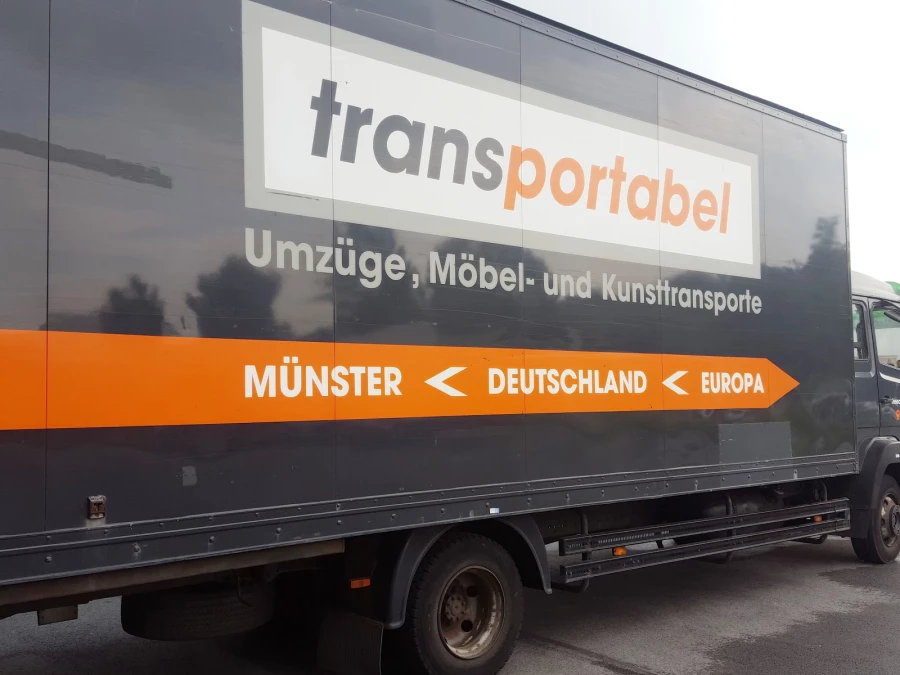 Transportabel - Umzüge, Möbel- und Kunsttransporte_1