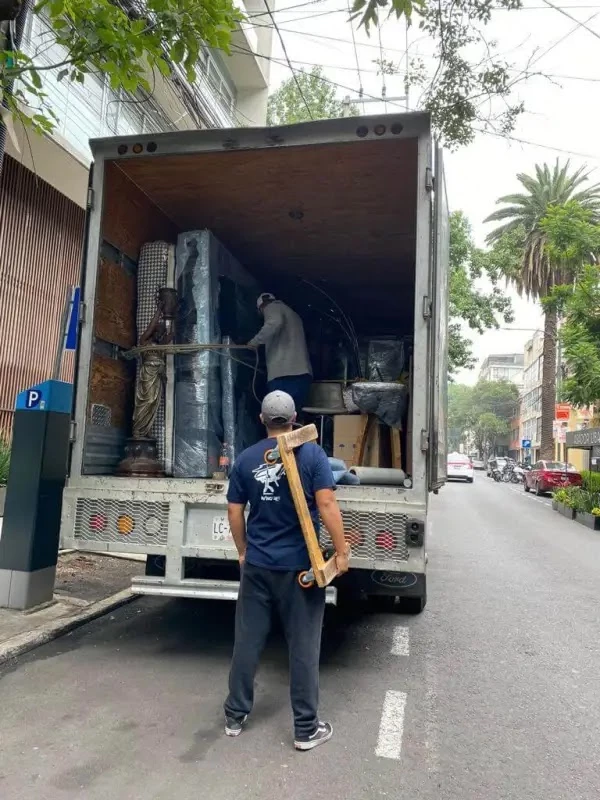 Transporte y Mudanzas Flores_1