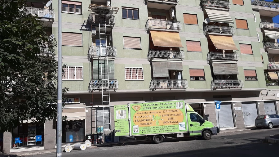 Traslochi Aprilia Trasporti Montaggio Mobili_1