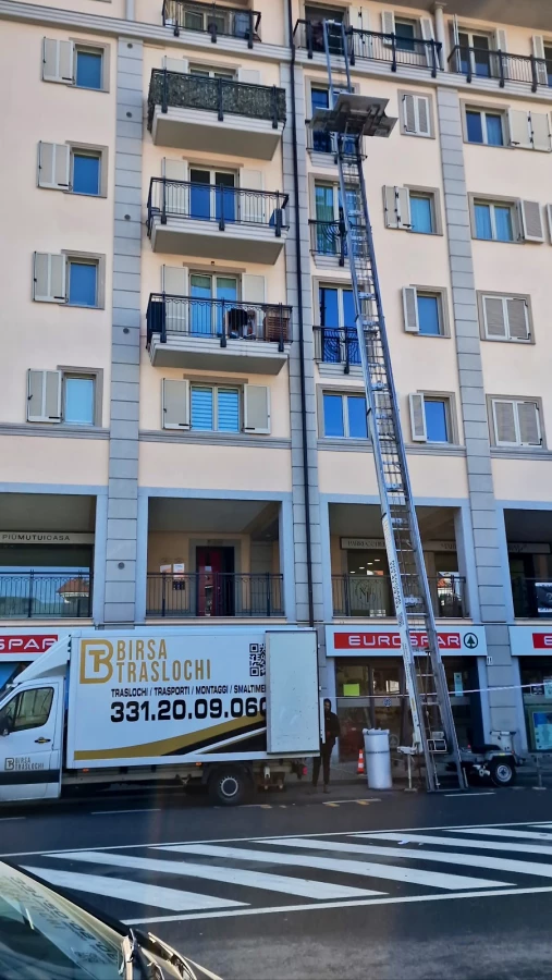 Traslochi e Sgombero Di Birsa Torino_5