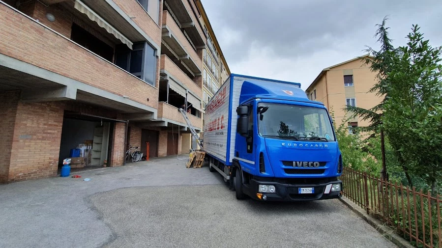 Traslochi e Trasporti Soldati_1