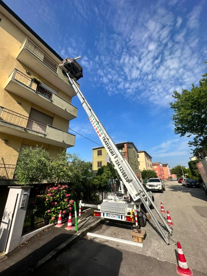 Traslochi Santoro_1