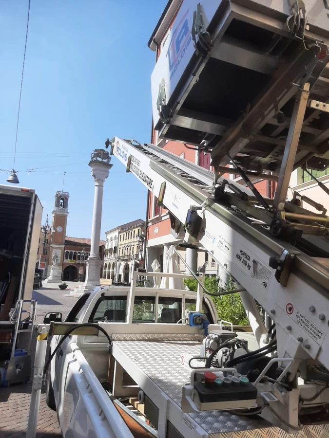 Traslochi Trasporti Rolois_2