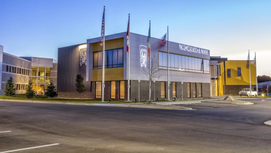 Two Men and a Truck_1