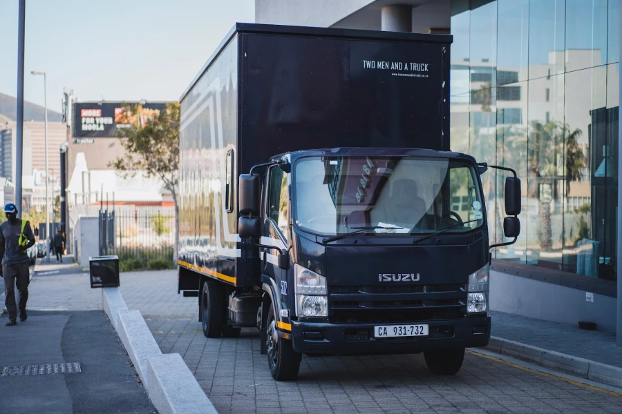 Two Men and a Truck Cape Town_1