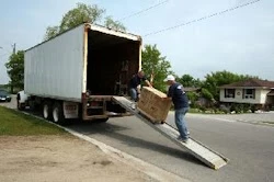 Two Small Men With Big Hearts Moving Co_1