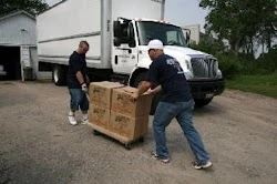 Two Small Men With Big Hearts Moving Co_2