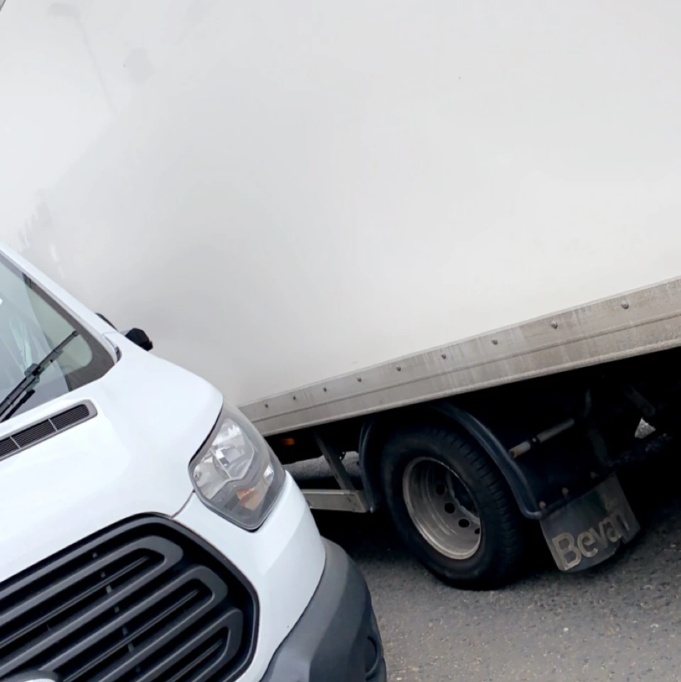 UK Removals and Storage Ltd_2