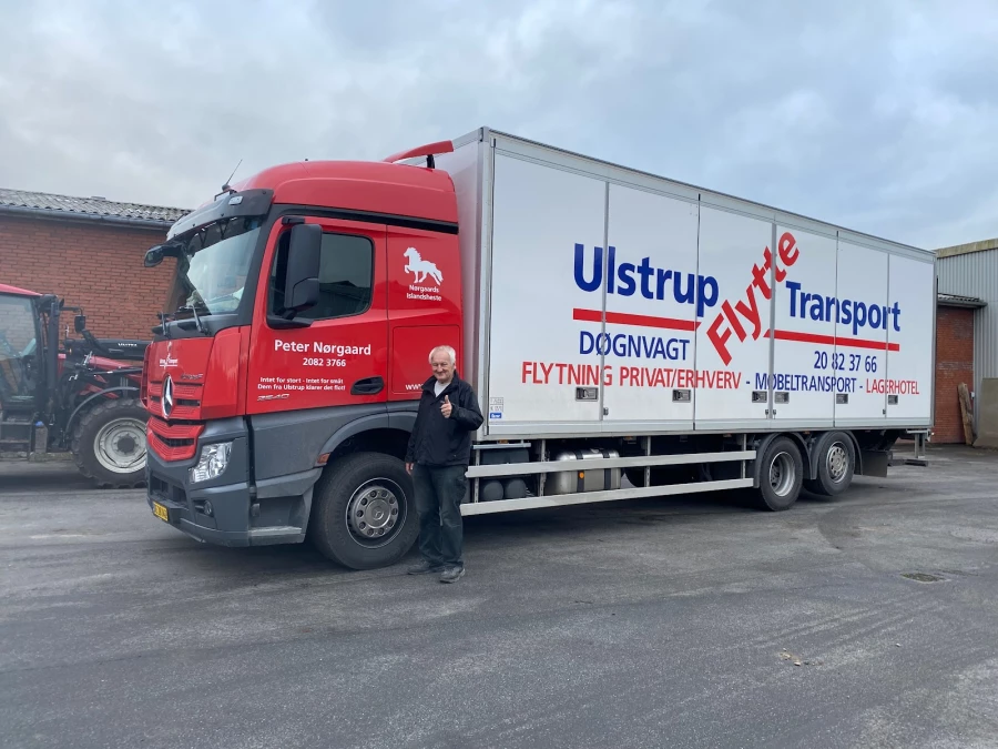 Ulstrup Flytte Transport ApS_1