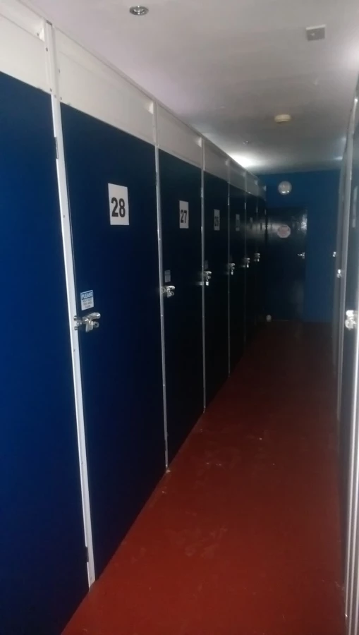 Umbrella Removals and Storage_4