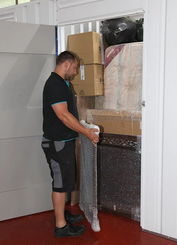 Umbrella Removals and Storage_5