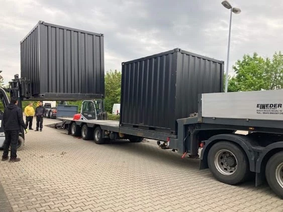 Umtrans Active Removals & Art Logistics_3