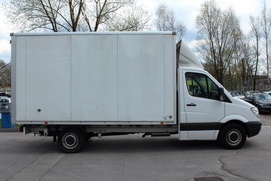 Umzüge Nah und Fern_2