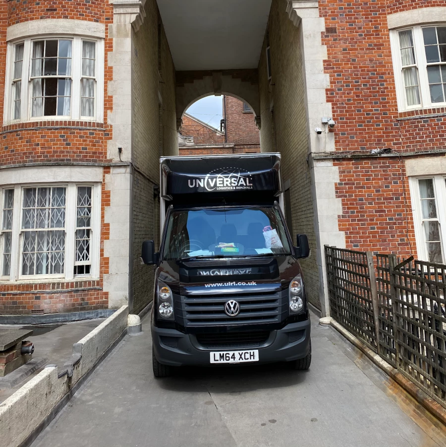 Universal Logistics & Removals_2