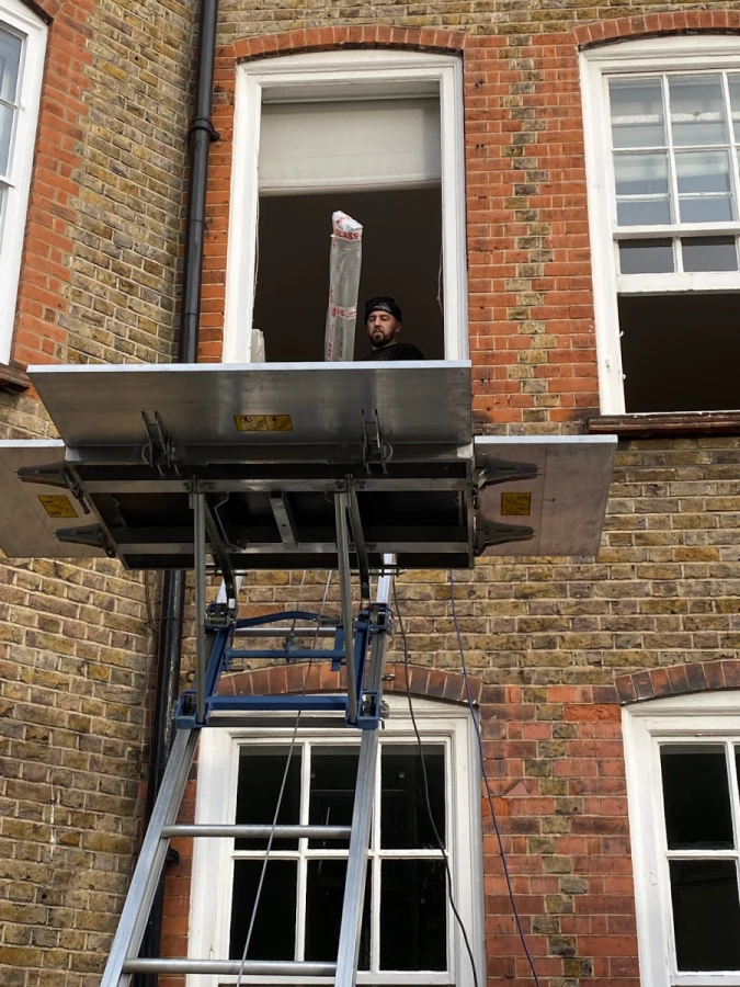 Universal Logistics & Removals_3