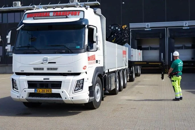 Universal Transport & Flytteforretning ApS_2