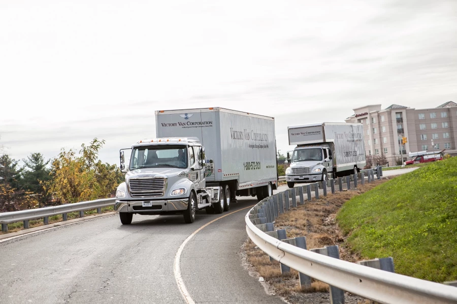 Victory Van International_4