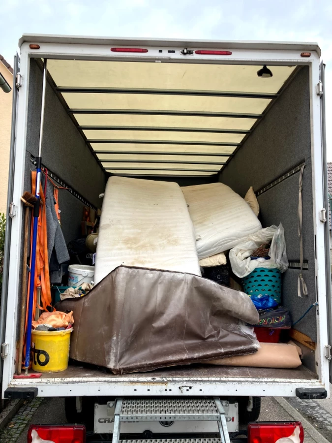 VW Umzüge & Entrümpelungen_3