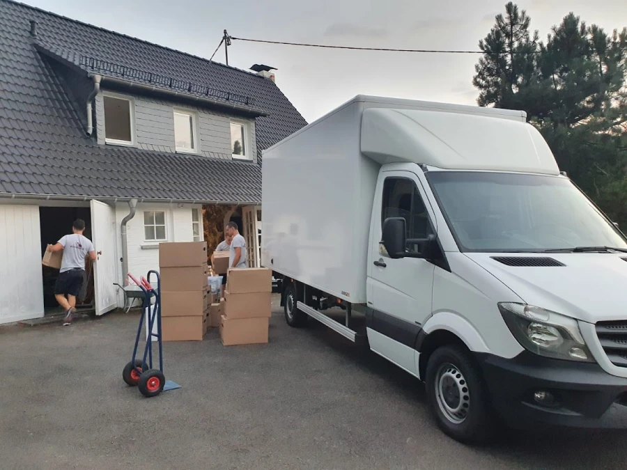 WEST Umzug & Transport_1